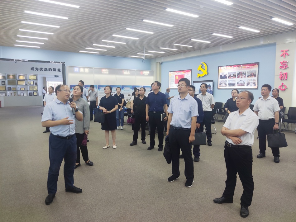 2024年7月17日，市國(guó)資委系統(tǒng)在公司開展“三組聯(lián)建”現(xiàn)場(chǎng)觀摩1（公司展廳）_副本